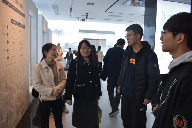 叶老师.jpg 叶老师.jpg